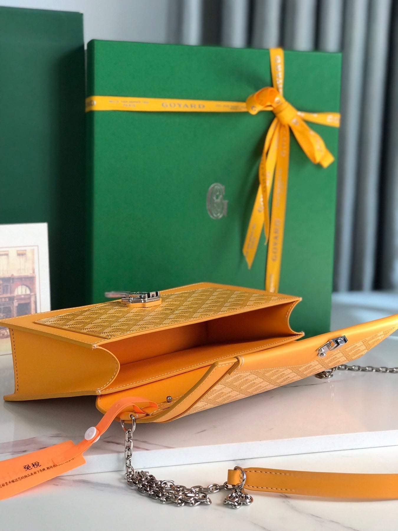 DUCHESSE MARIE-CAROLINE BAG 25 IN YELLOW GOYARDINE CANVAS AND SMOOTH CALFSKIN