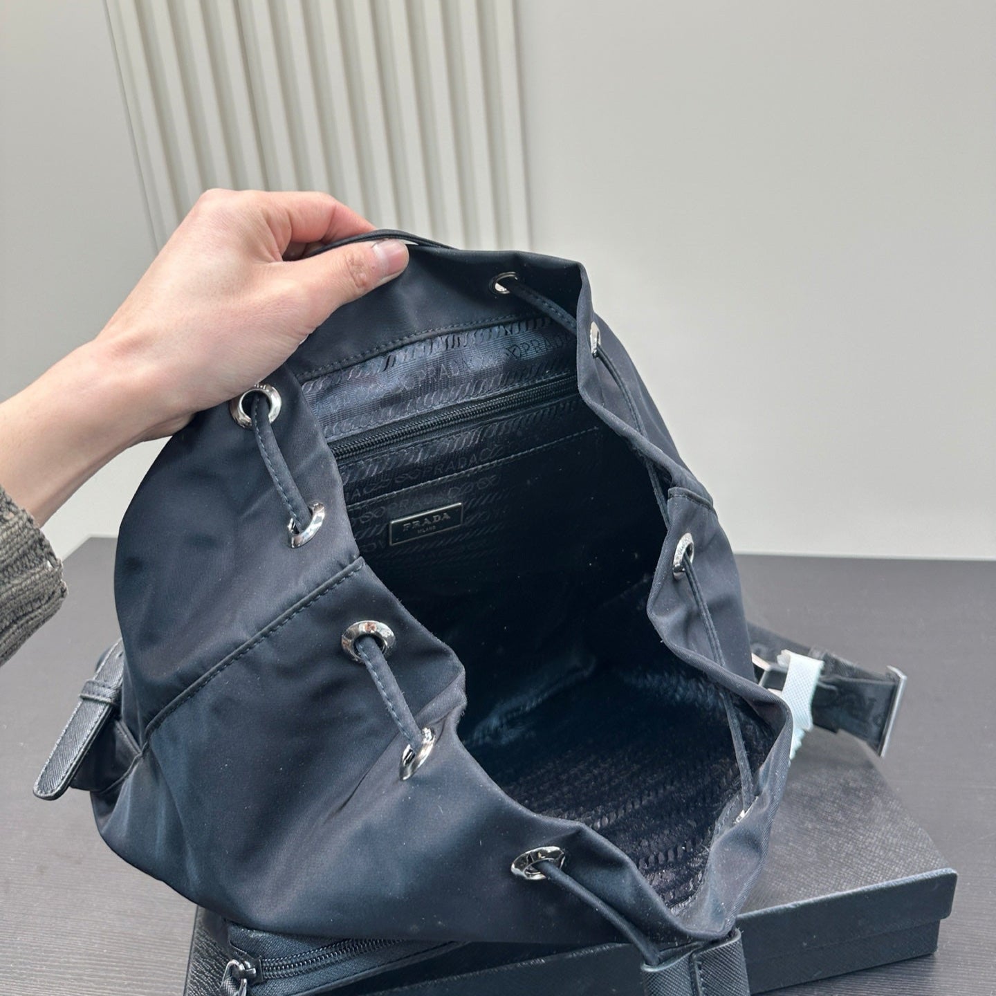 DOUBLE FRONT ZIP POCKET BACKPACK 31 IN BLACK RE-NYLON