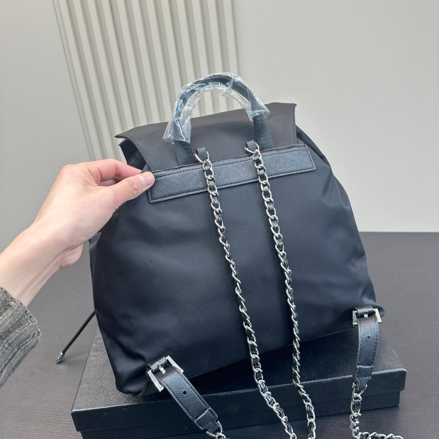 CLASP BACKPACK 31 IN BLACK RE-NYLON SILVER HARDWARE