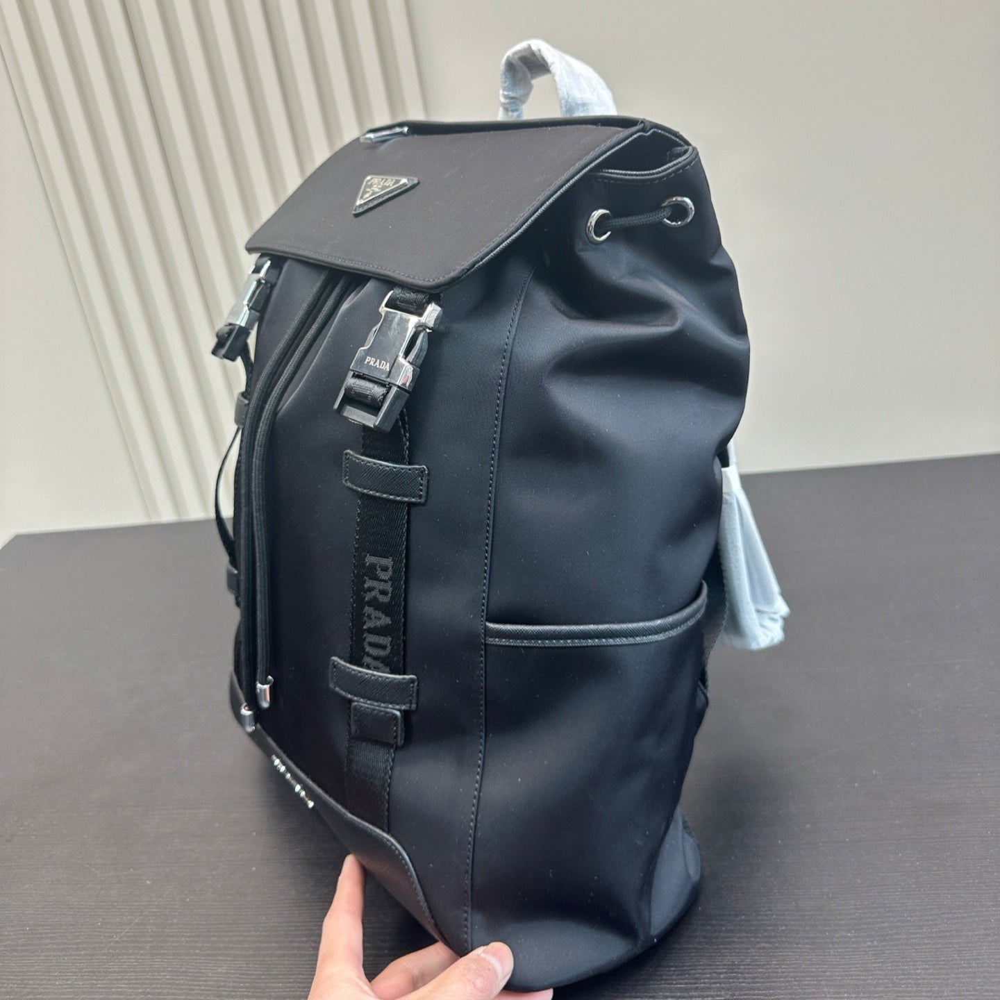 DOUBLE BUCKLE BACKPACK 40 IN BLACK RE-NYLON MIX CALFSKIN