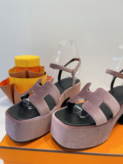 JAM 30 SANDAL IN ROSY BROWN VELVET