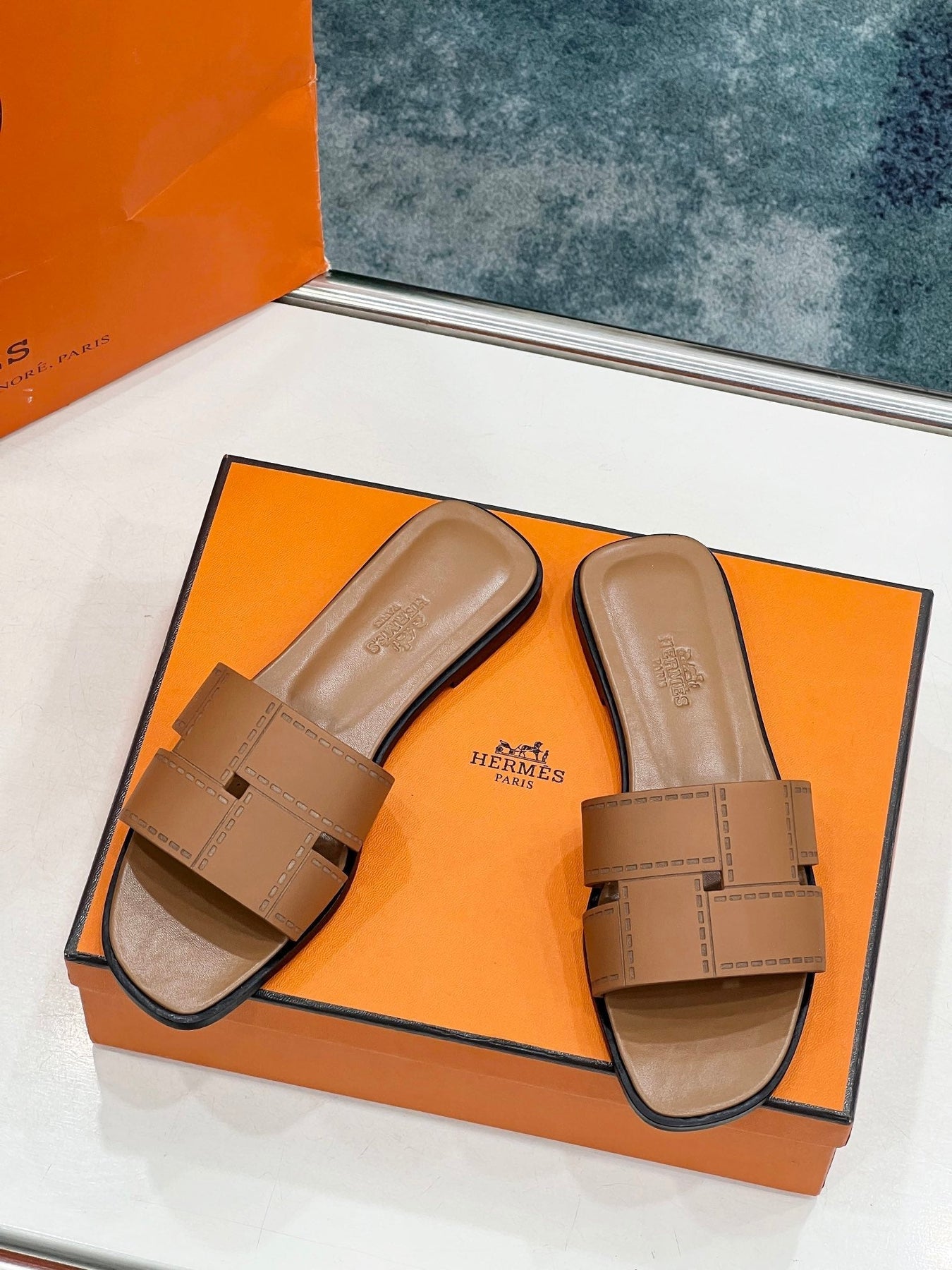 IDIOMA SANDAL IN BRONZE BROWN CALFSKIN