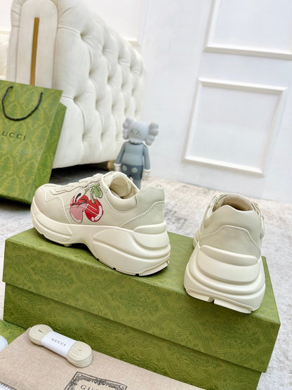 GG RHYTON TRAINER WHITE LAMBSKIN WITH HEART MOTIF