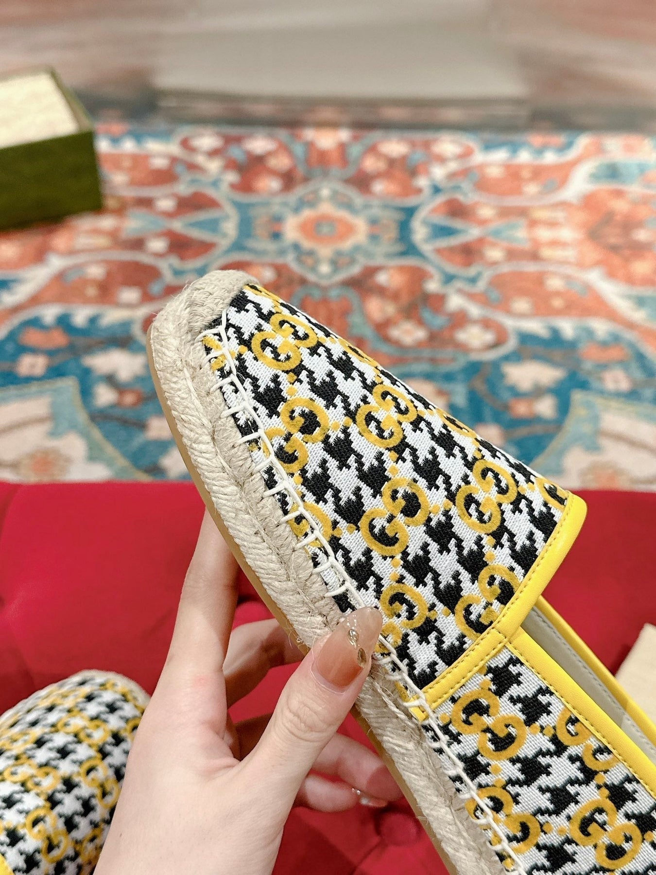 GG ESPADRILLE LOAFER LEMON AND BLACK CANVAS