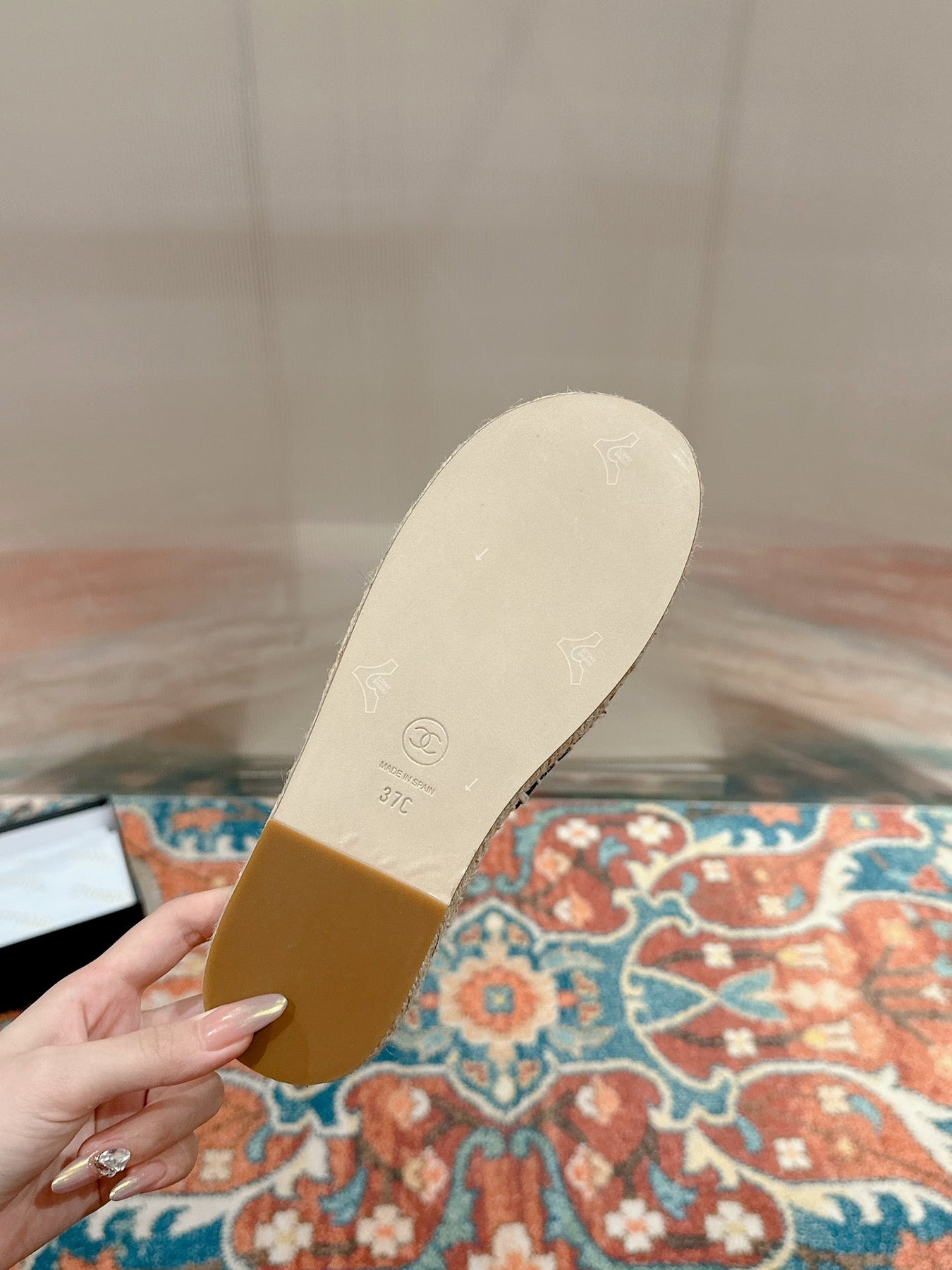 FLAT SLIPPERS IN BLACK LAMBSKIN MIX BEIGE WOVEN