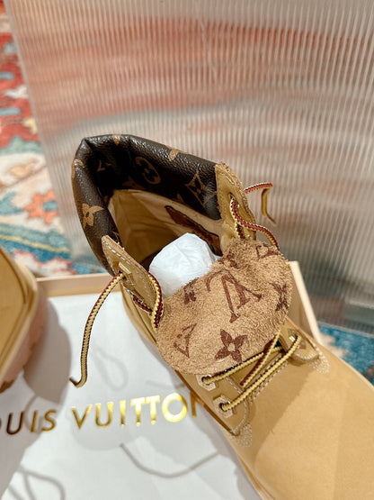 LV X TIMBERLAND ANKLE BOOT IN TORTILLA BROWN SUEDE