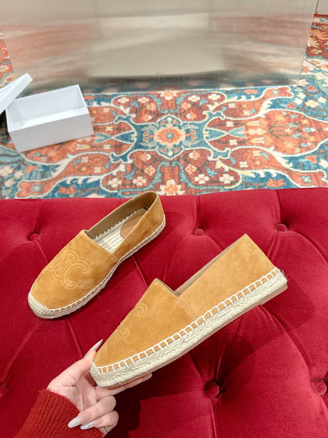 ESPADRILLES PEANUT BROWN SUEDE EMBOSSED LOGO