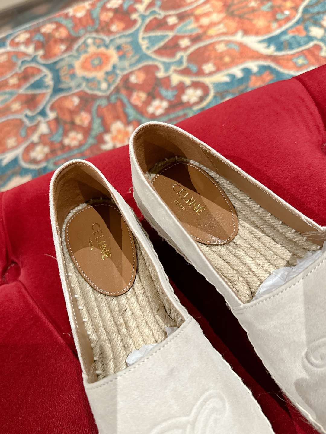 ESPADRILLES WHITE SUEDE EMBOSSED LOGO