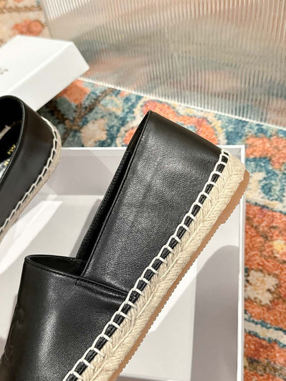 ESPADRILLES BLACK SHINY CALFSKIN EMBOSSED LOGO