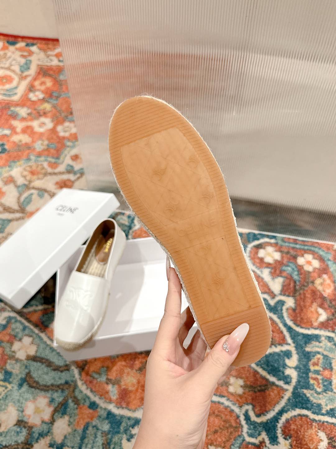 ESPADRILLES WHITE SHINY CALFSKIN EMBOSSED LOGO