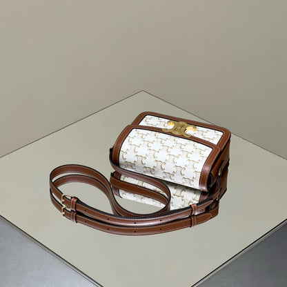 CLASSIQUE TRIOMPHE 22 CALFSKIN WHITE BROWN