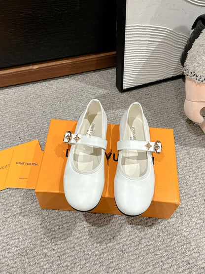 MARY JANE SHOES IN WHITE SHEEPSKIN