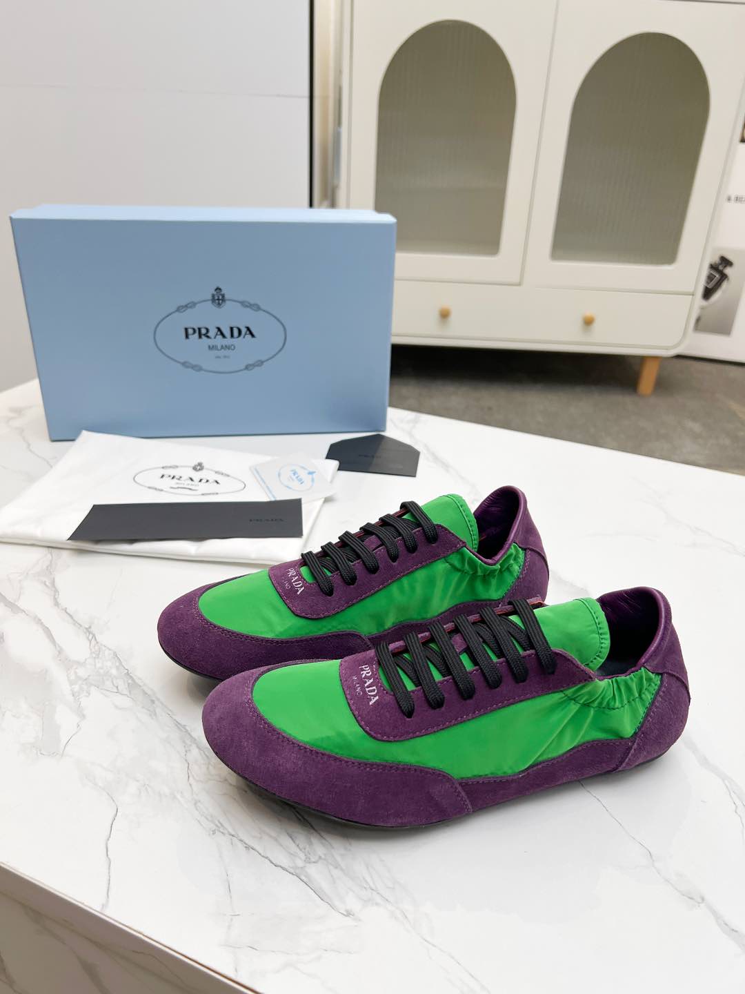 COLLAPSE SNEAKERS IN PURPLE SUEDE AND GREEN NYLON