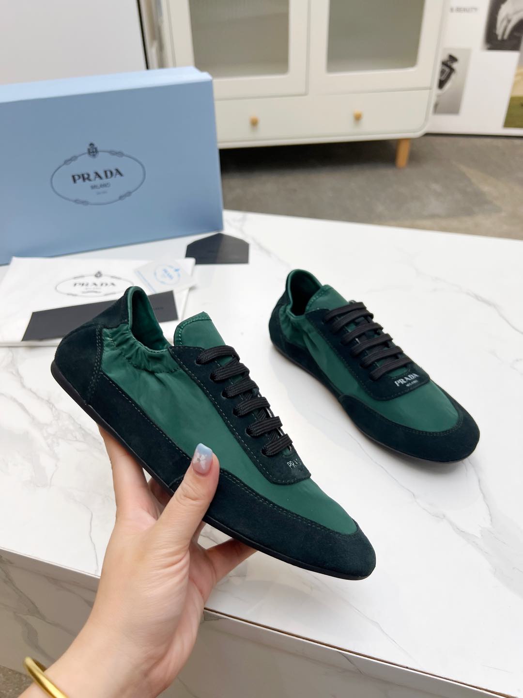 COLLAPSE SNEAKERS IN BLACK SUEDE AND FOREST GREEN NYLON