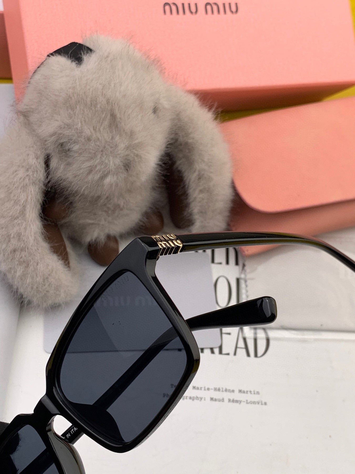 GLIMPSE SQUARE SUNGLASSES 555823 IN BLACK ACETATE