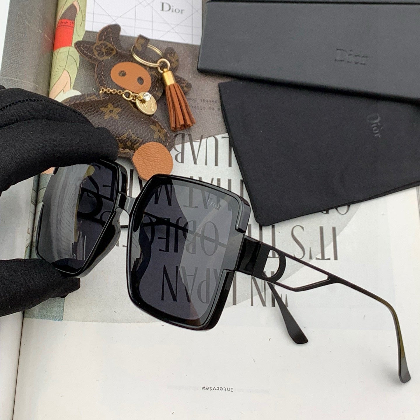 MONTAIGNE SUNGLASS D5541 IN METAL