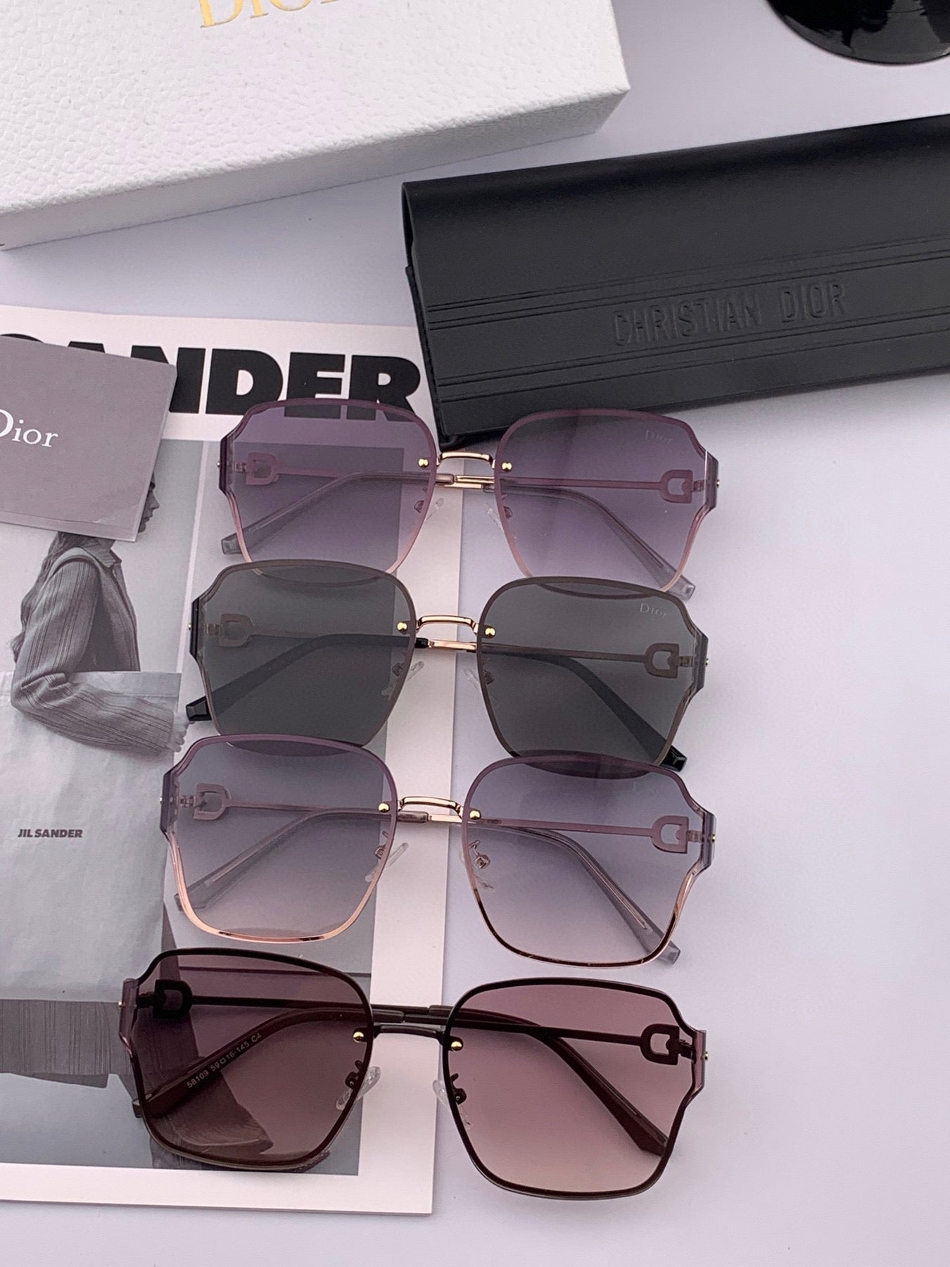 MONTAIGNE SUNGLASS CD95810 IN METAL