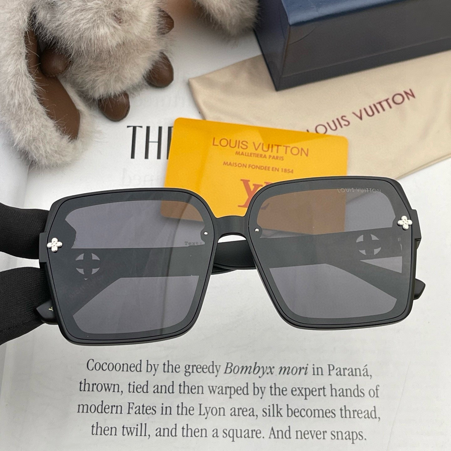 GRAM SQUARE SUNGLASSES L2200 IN ACETATE