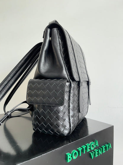 BACK TO SCHOOL BACKPACK 39 IN BLACK LAMBSKIN