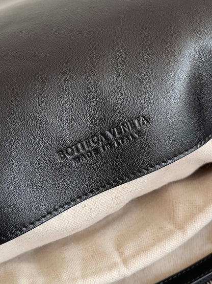 BACK TO SCHOOL BACKPACK 39 IN BLACK LAMBSKIN