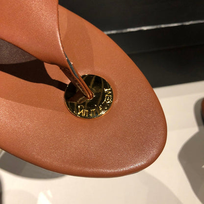 FLAT THONG IN BRONZE BROWN CALFSKIN