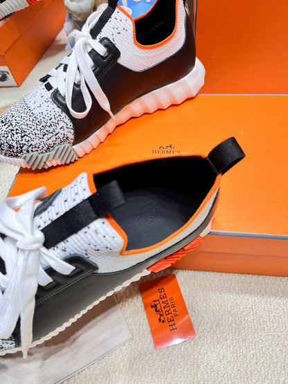 DEPART SLIP-ON SNEAKER IN WHITE MIX BLACK KNIT AND BLACK CALFSKIN