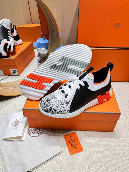 DEPART SLIP-ON SNEAKER IN WHITE MIX BLACK KNIT AND BLACK CALFSKIN