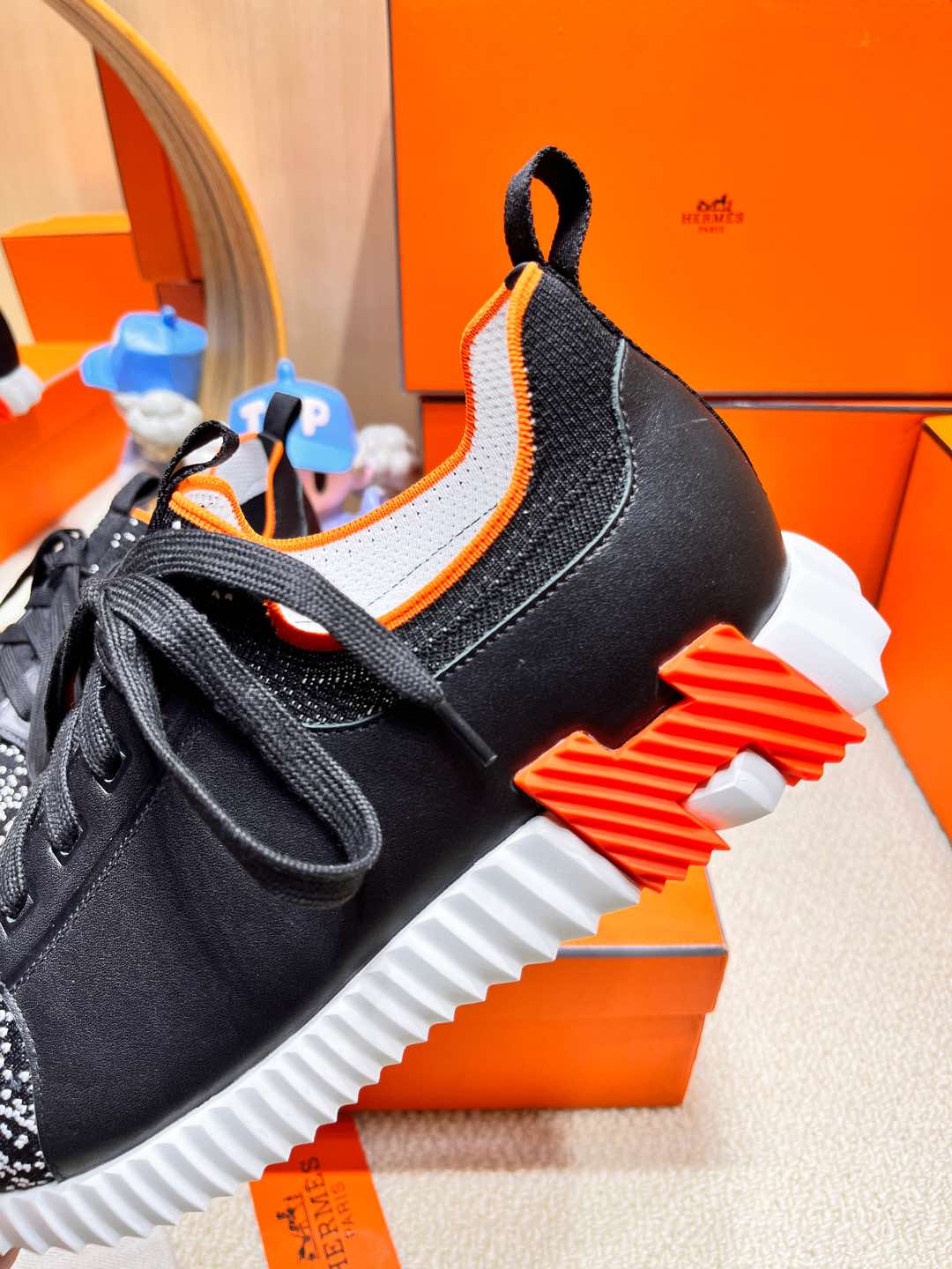 DEPART SLIP-ON SNEAKER IN WHITE MIX BLACK KNIT AND CALFSKIN