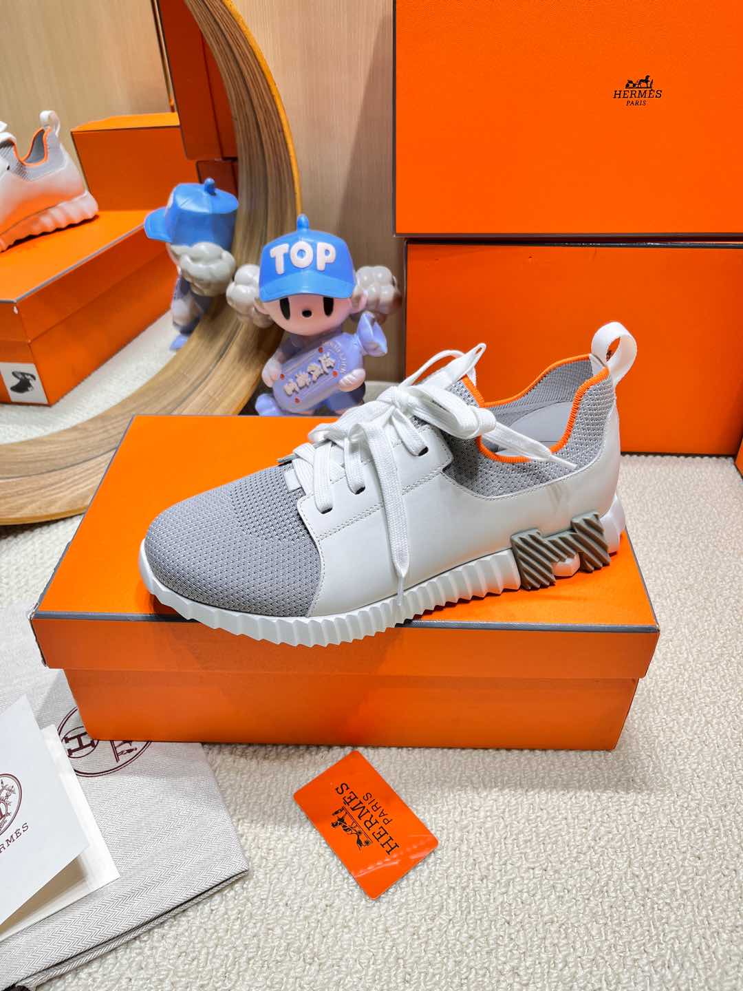 DEPART SLIP-ON SNEAKER IN WHITE MIX SHARK GRAY KNIT AND CALFSKIN