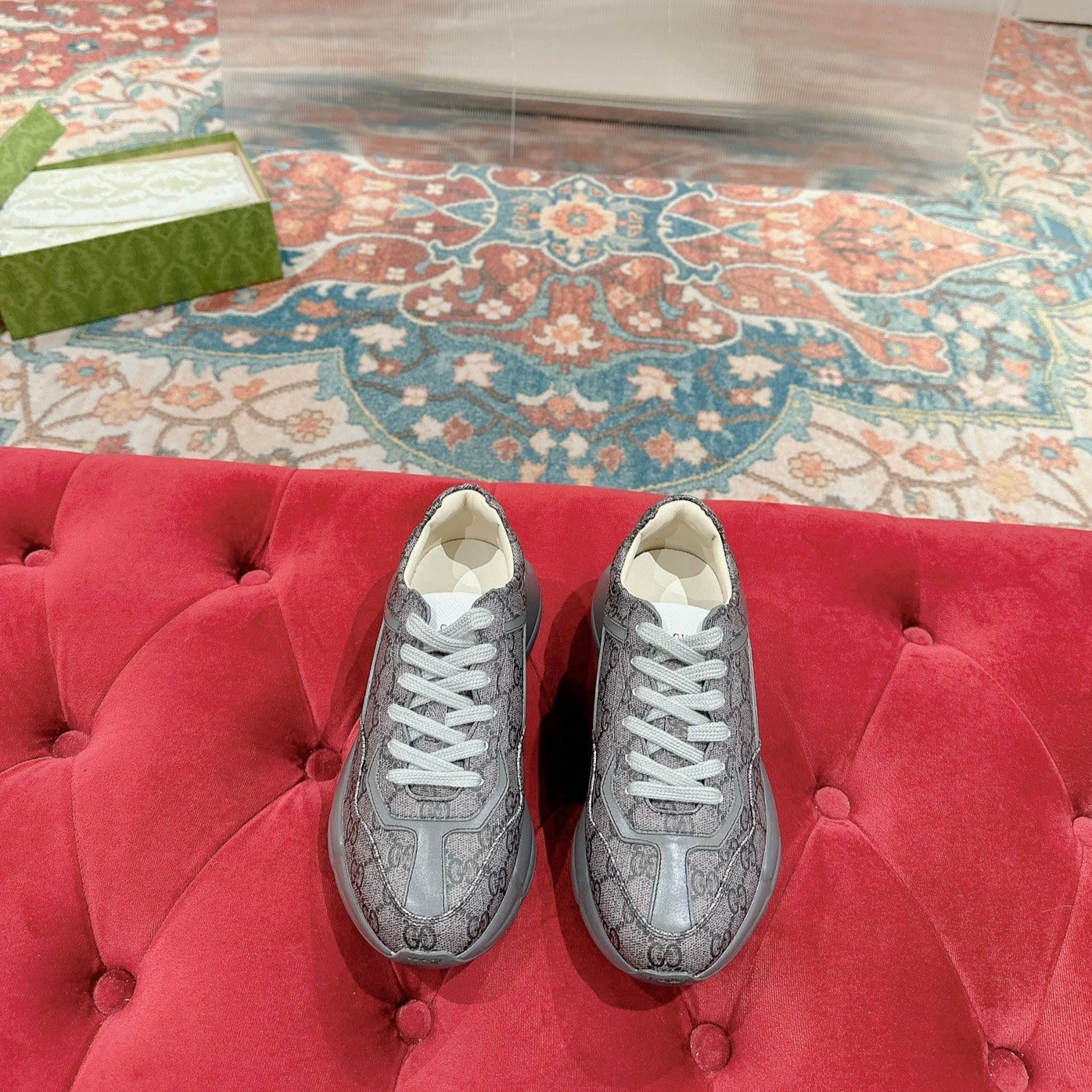 GG RHYTON TRAINER GRAY CALFSKIN