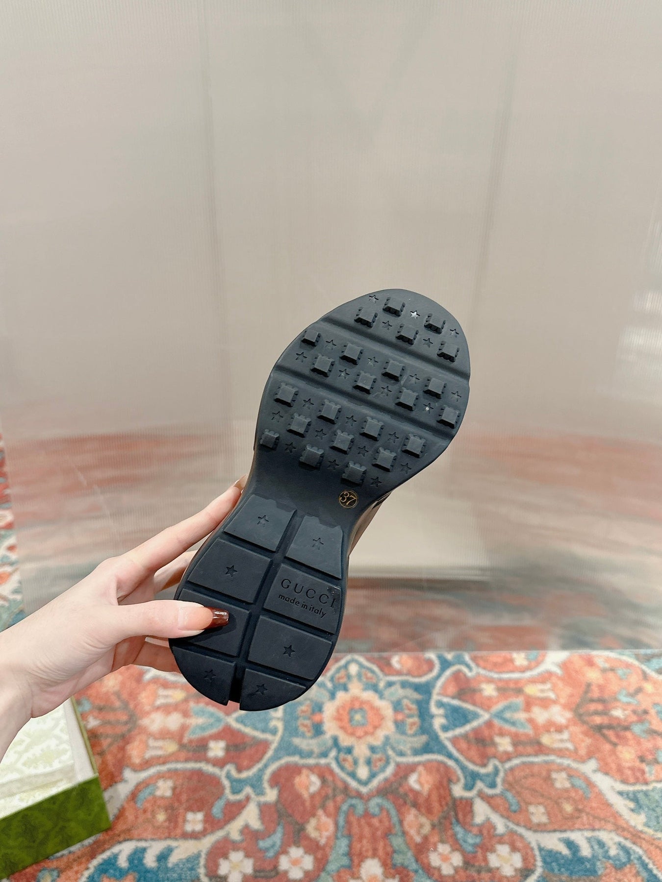 GG RHYTON TRAINER BLACK CALFSKIN WITH WHITE LOGO