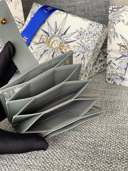 MONTAIGNE WALLET 11 IN OSLO GREY MONOGRAM OBLIQUE JACQUARD