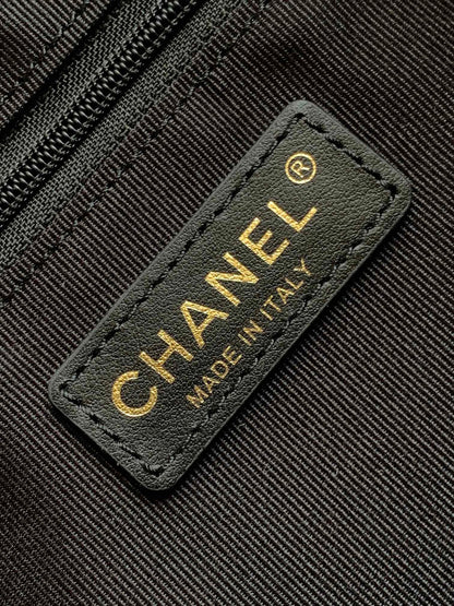 CC HOBO 35 BAG IN BLACK LAMBSKIN