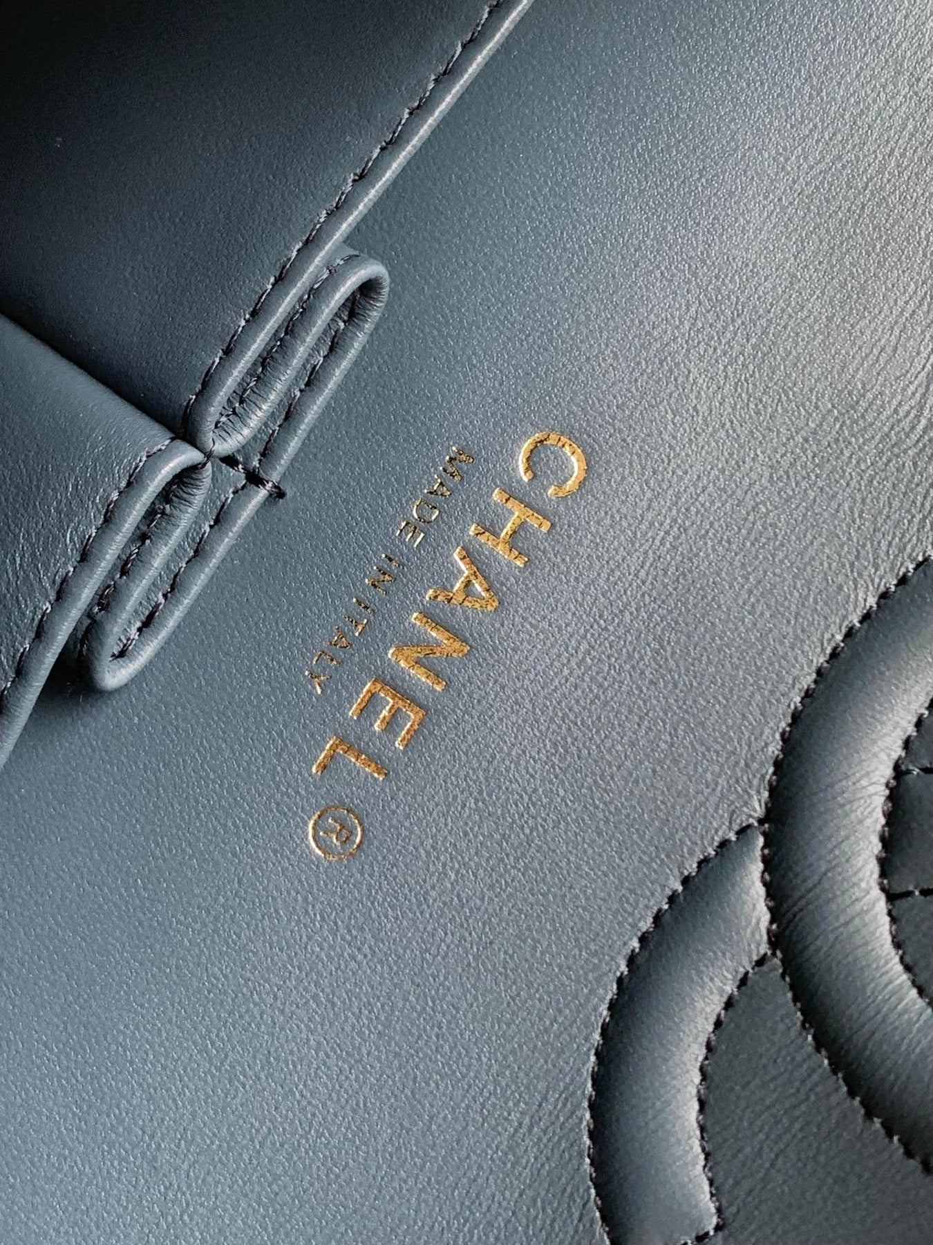 CC MEDIUM 25 CLASSIC BAG IN BLUE DENIM DIP