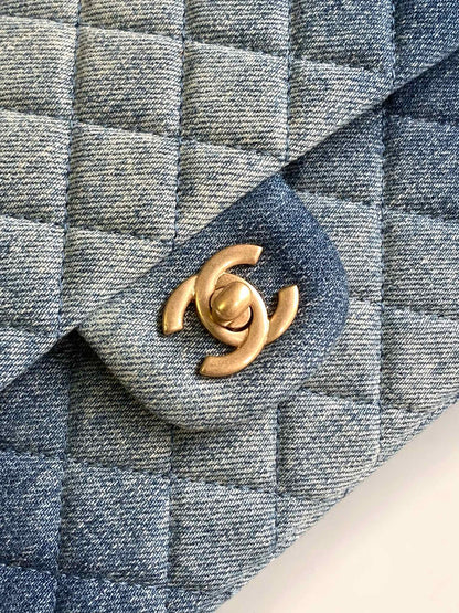 CC MEDIUM 25 CLASSIC BAG IN BLUE DENIM DIP