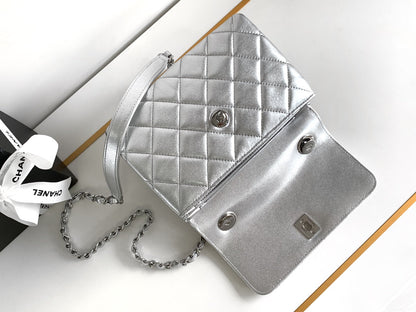 CC MINI 19 FLAP BAG IN SILVER CALFSKIN