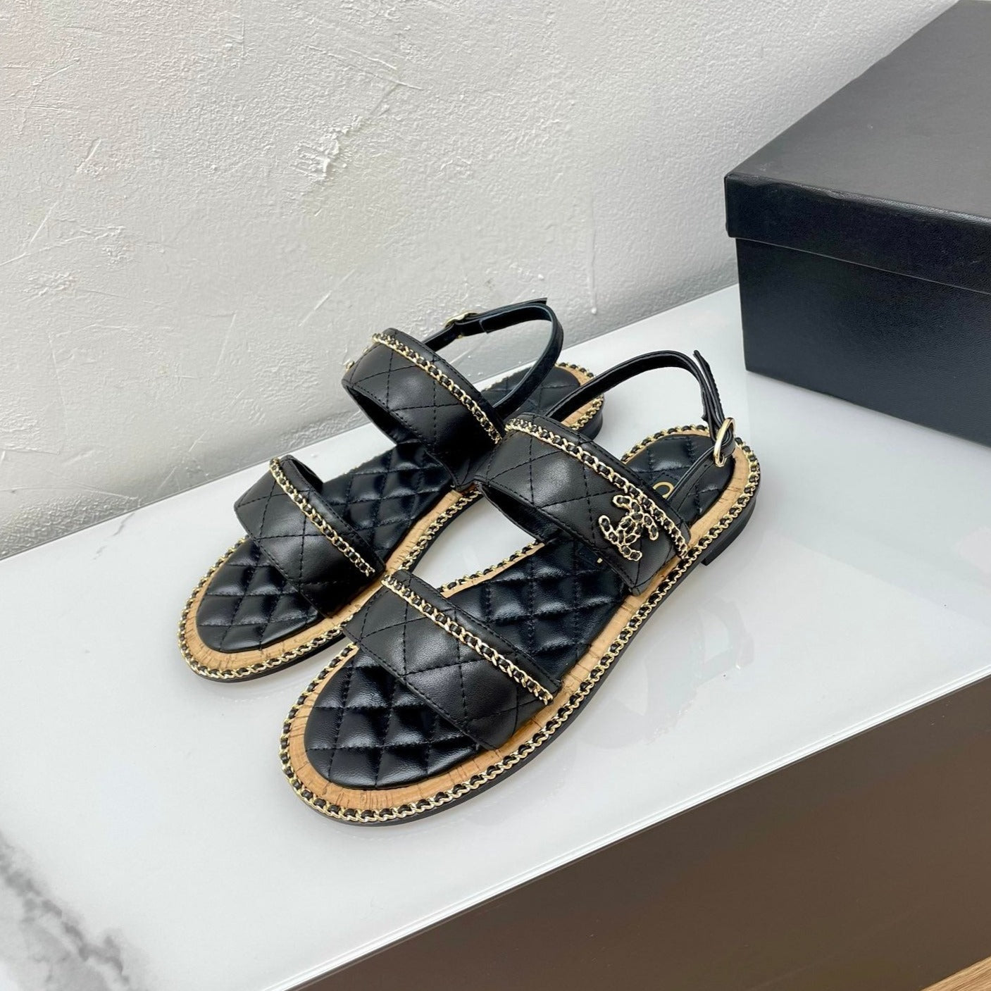 DOUBLE STRAPS SANDALS IN BLACK LAMBSKIN