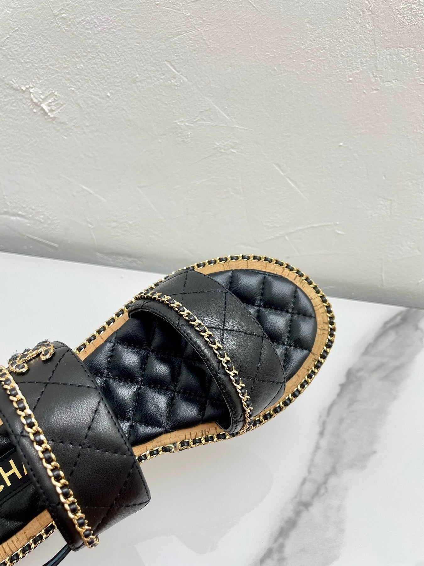 DOUBLE STRAPS SANDALS IN BLACK LAMBSKIN