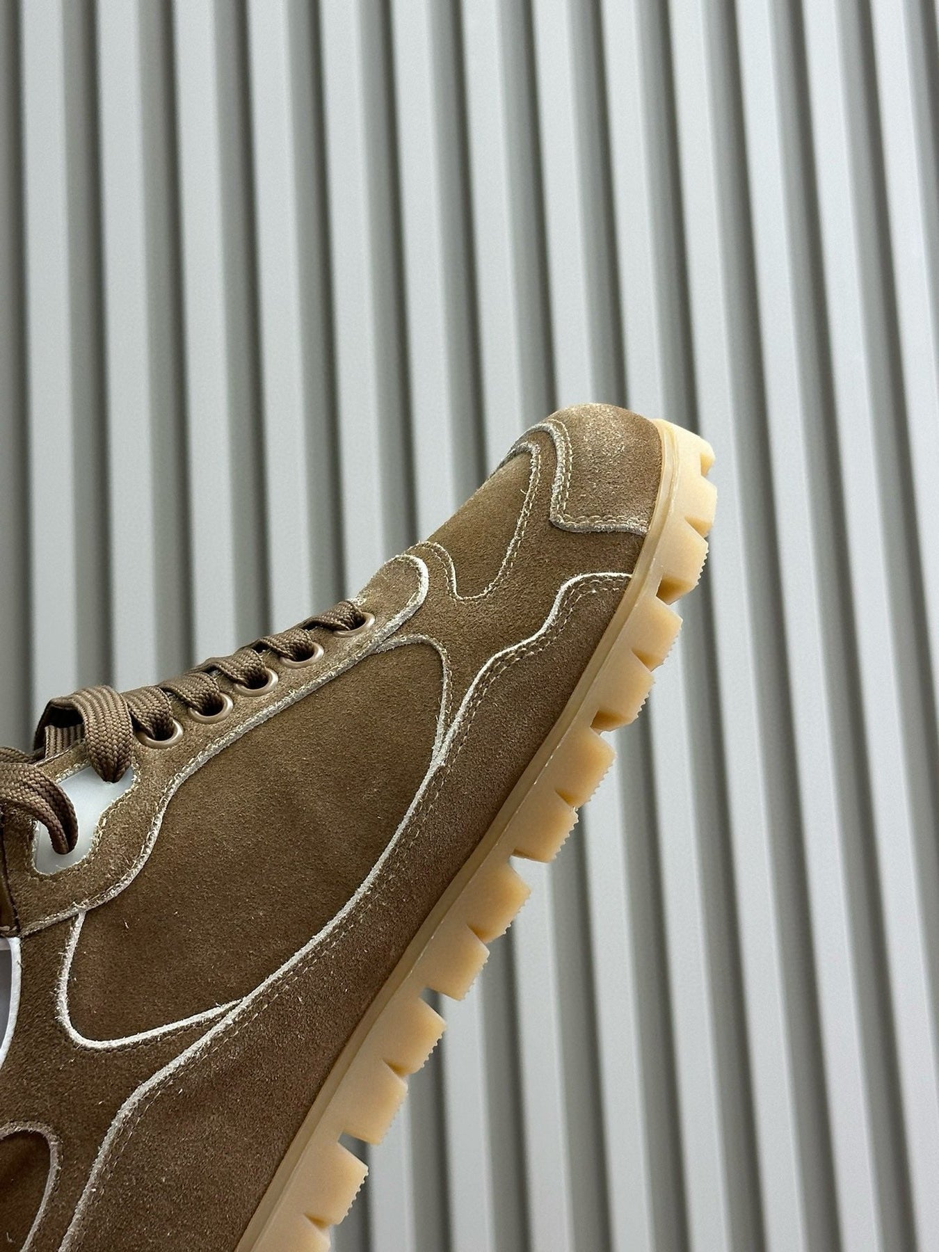 PRA TRAIL FADED SUEDE SNEAKERS CINNAMON