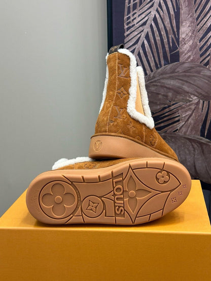 ASPEN CHELSEA ANKLE BOOTS IN BRONZE BROWN MONOGRAM-DEBOSSED SUEDE