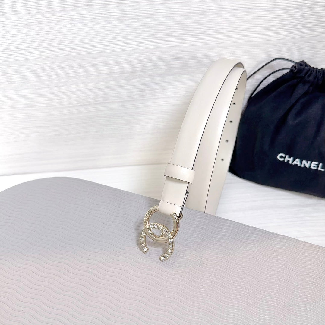 CC BELT 20 MM IN BEIGE CREAM SMOOTH CALFSKIN GOLD HARDWARE ATTACH RHINSTONE