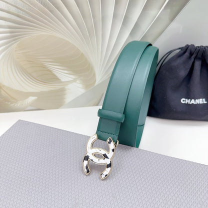 CC 30MM BELT IN COOL GREEN SHINNY CALFSKIN WHITE LOGO