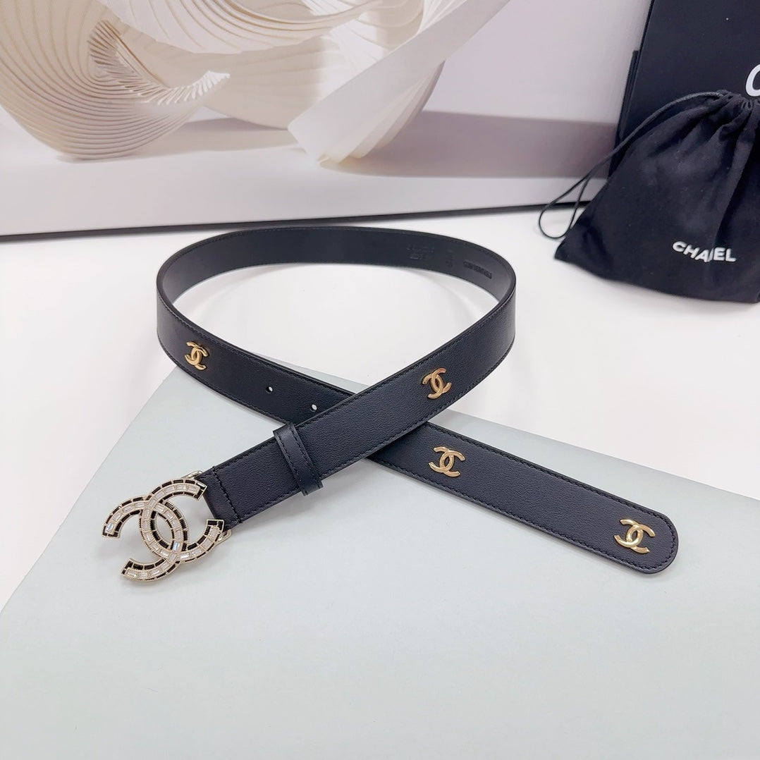 CC 30MM BELT IN BLACK SMOOTH CALFSKIN METAL LOGO GOLD HARDWARE