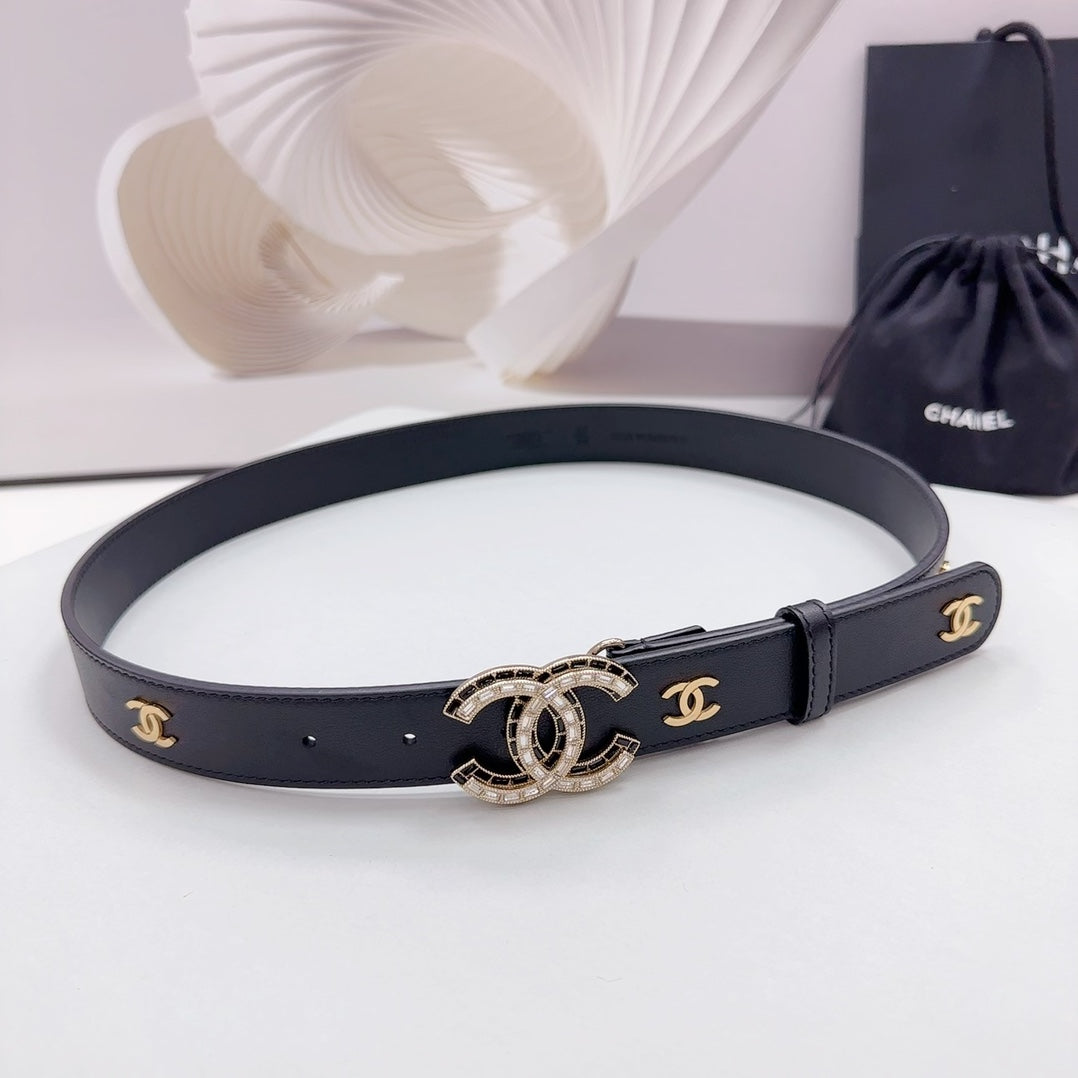 CC 30MM BELT IN BLACK SMOOTH CALFSKIN METAL LOGO GOLD HARDWARE