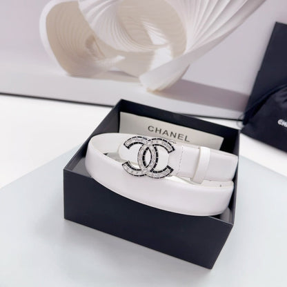 CC 30MM BELT IN WHITE CALFSKIN METAL HARDWARE