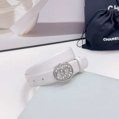 CC 30MM BELT IN WHITE CALFSKIN SILVER HARDWARE ATTACH PEARLS