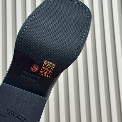 Sandals Black Retro Sheepskin With Cross - Straps