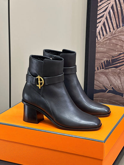 JILL 60 ANKLE BOOT IN BLACK CALFSKIN