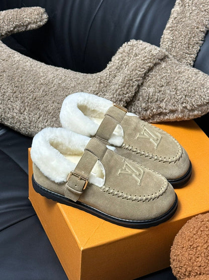 COLORADO COMFORT MARY JANE IN KHAKI BROWN SUEDE AND SHEARLING LINING