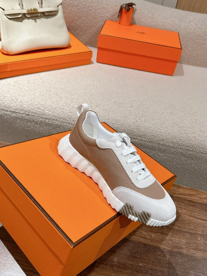 MAINLAND SNEAKER IN PALE GRAY SUEDE AND LIGHT BROWN BREATHABLE MESH FABRIC